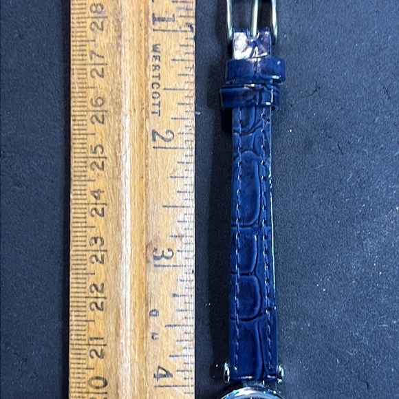 Marks & Spencer petite Blue Fashion Quartz Ladies Watch- Fresh Battery - Picture 3 of 8